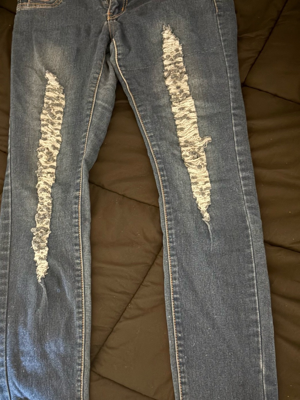 Women’s Blue Distressed Skinny Jeans